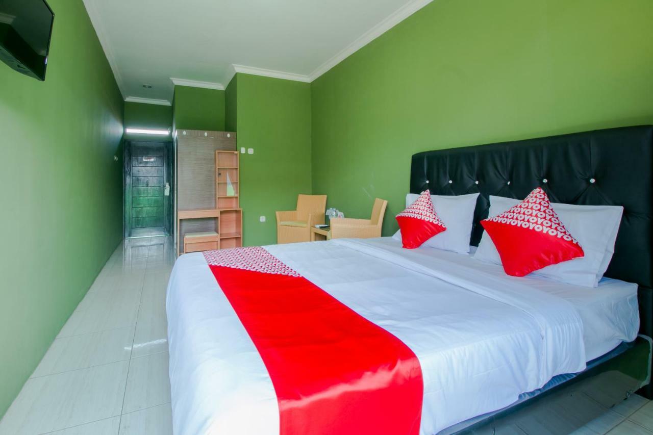 Oyo 1014 Bettah Coba 2 Sukabumi Hotell Eksteriør bilde