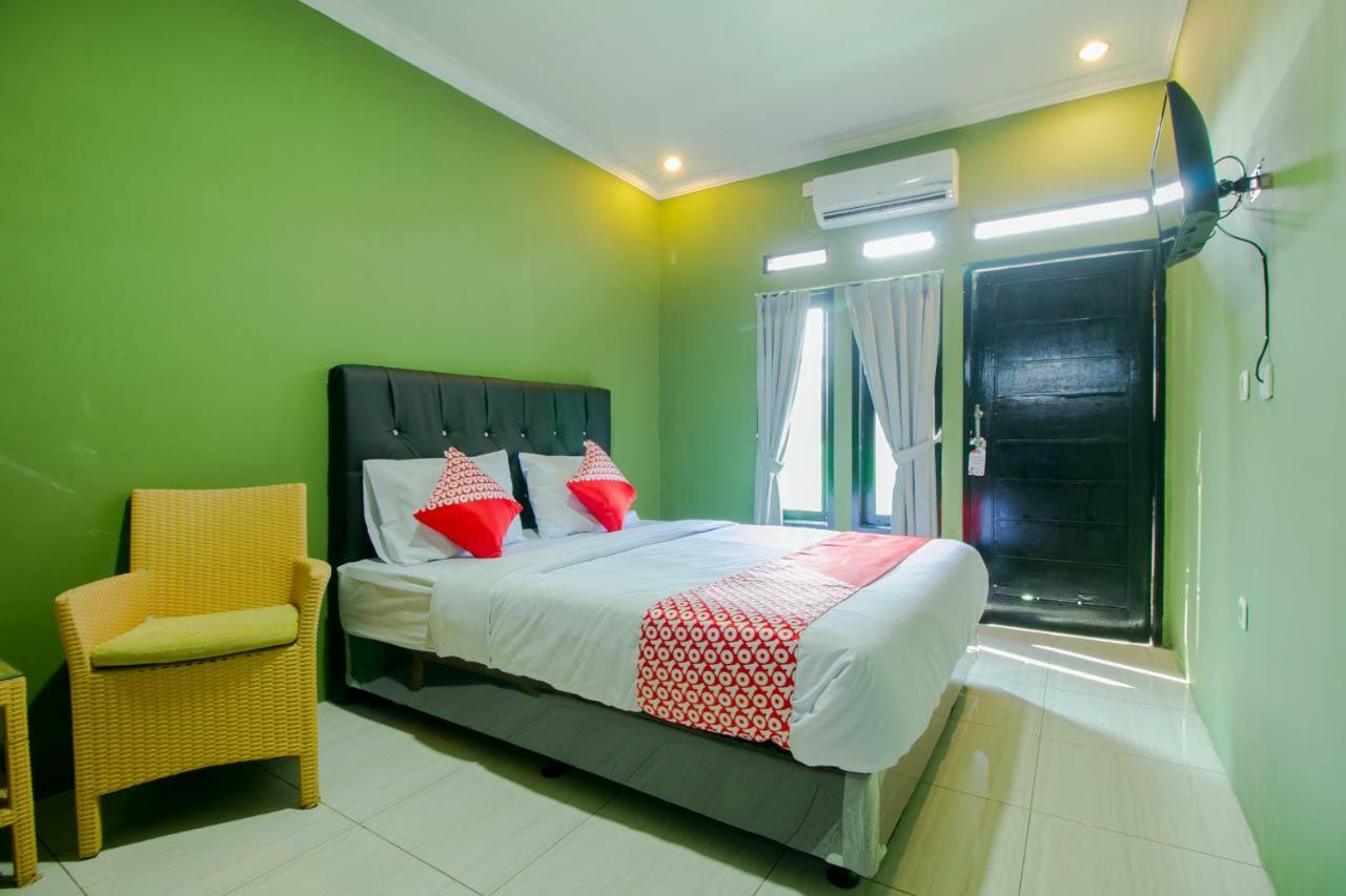 Oyo 1014 Bettah Coba 2 Sukabumi Hotell Eksteriør bilde