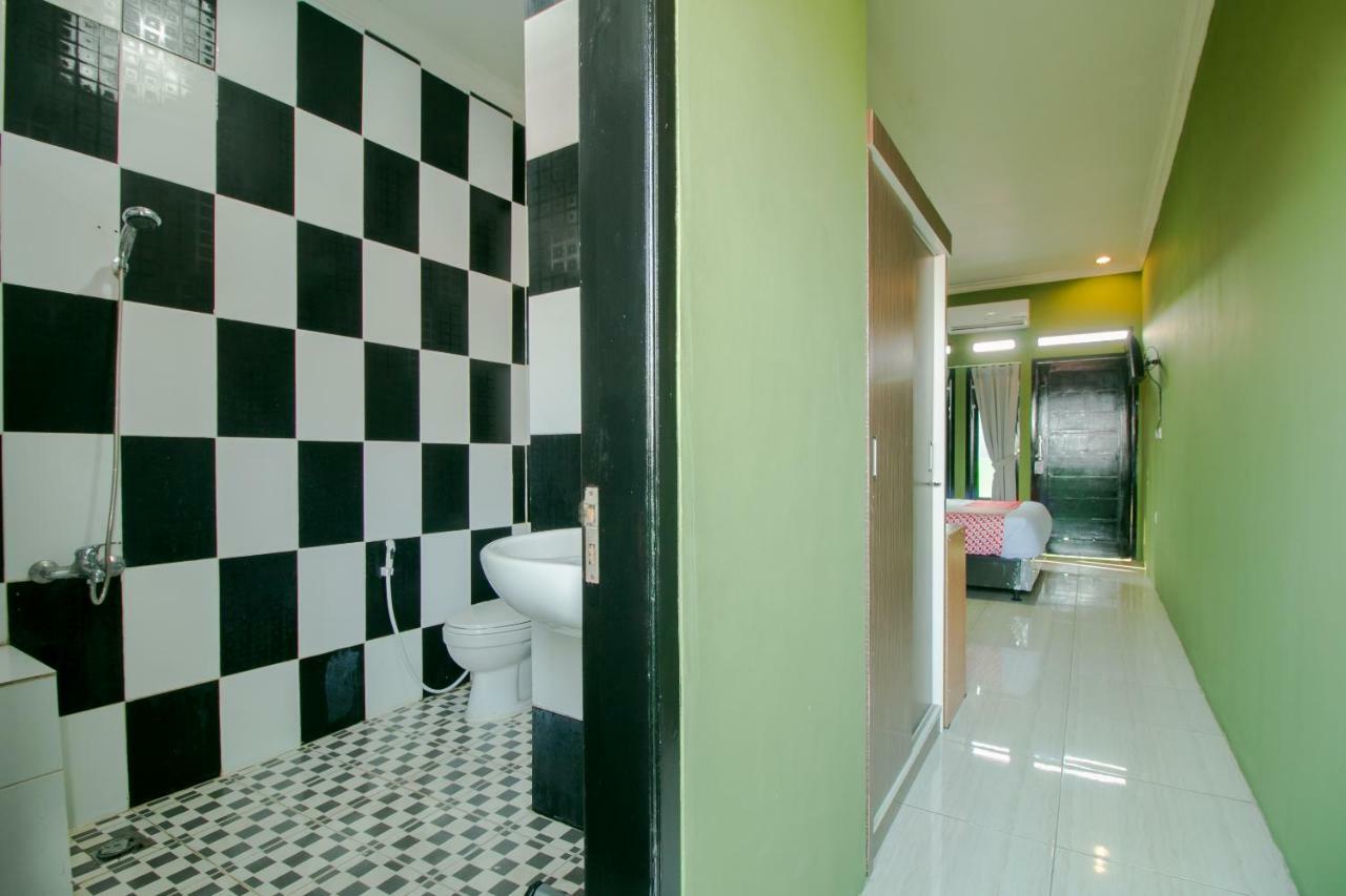 Oyo 1014 Bettah Coba 2 Sukabumi Hotell Eksteriør bilde